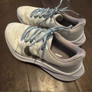 Nike Air Zoom Women’s Size 7